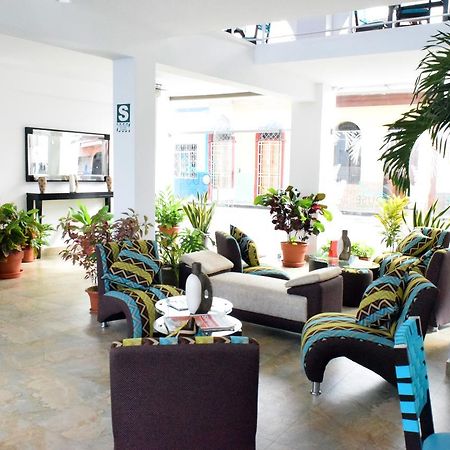 Hotel Jungle House Икитос Екстериор снимка
