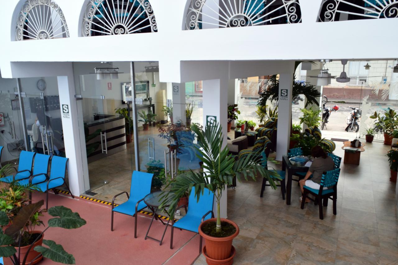 Hotel Jungle House Икитос Екстериор снимка