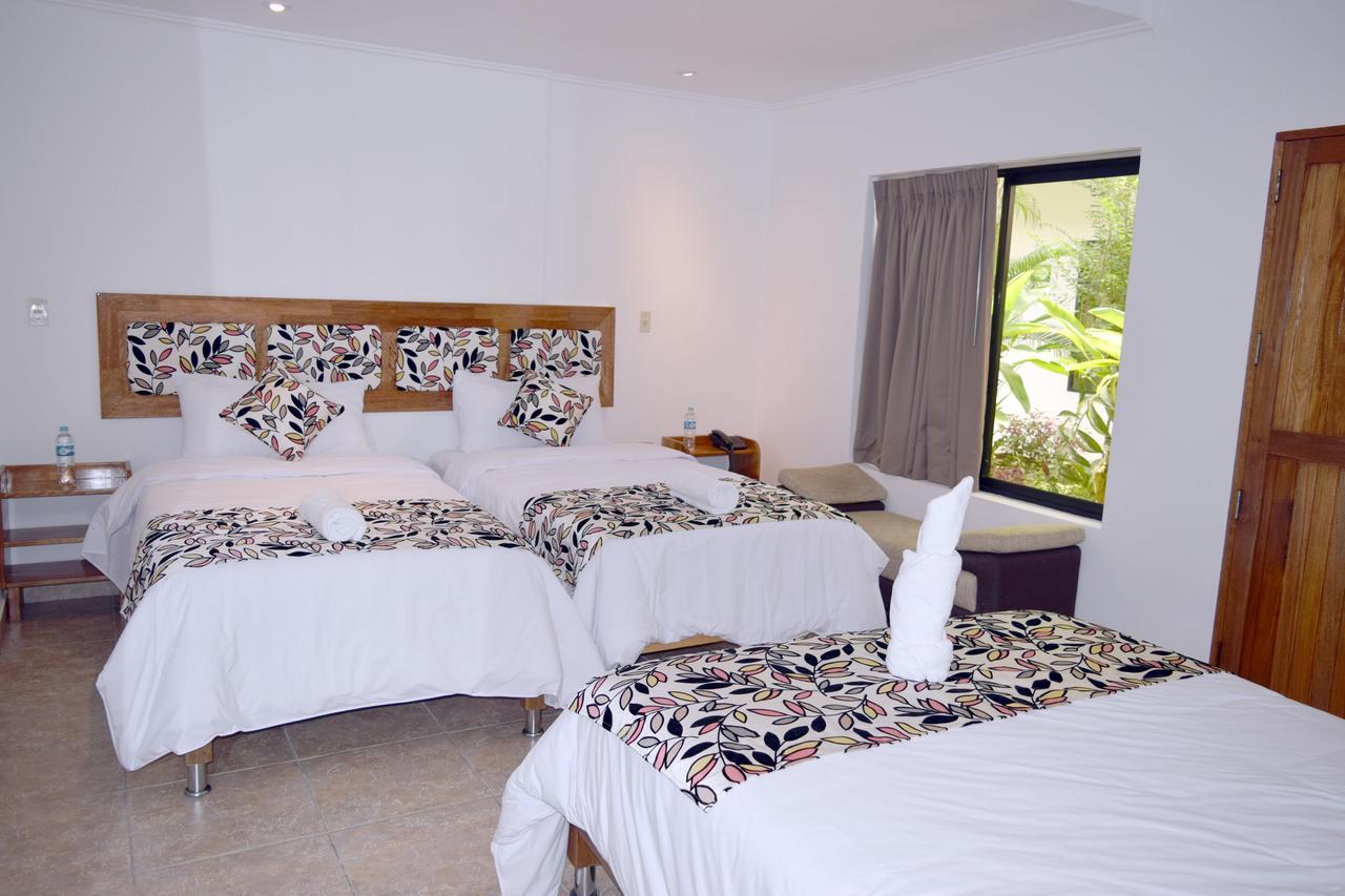 Hotel Jungle House Икитос Екстериор снимка