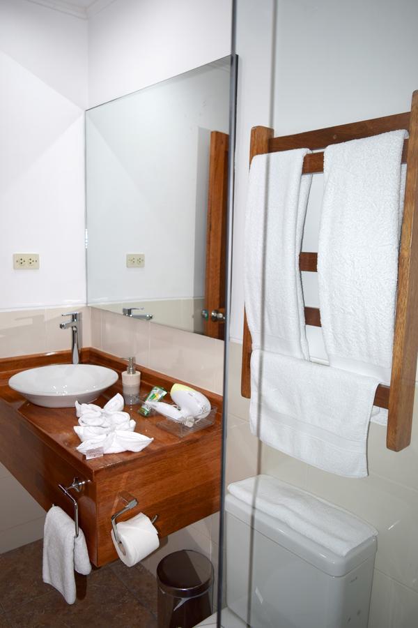 Hotel Jungle House Икитос Екстериор снимка