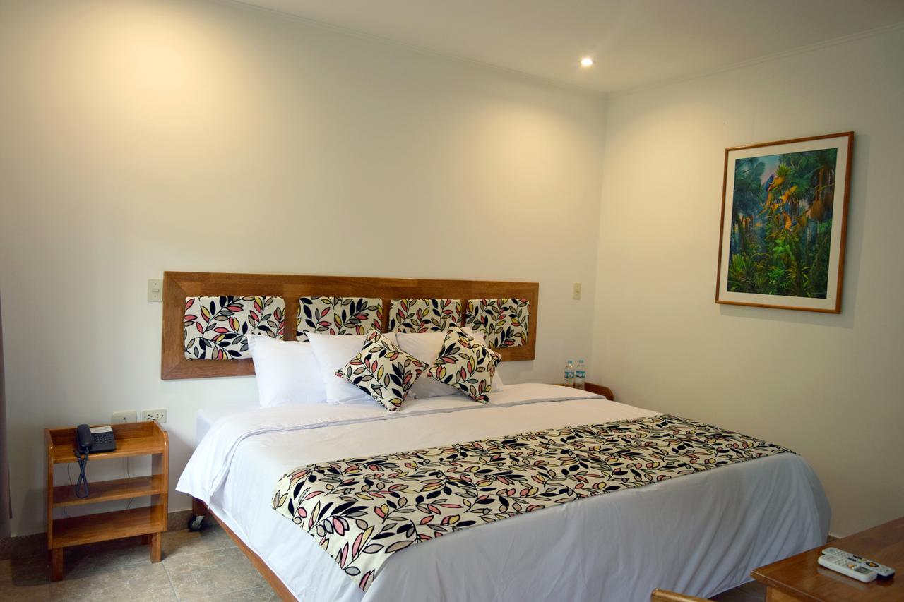 Hotel Jungle House Икитос Екстериор снимка
