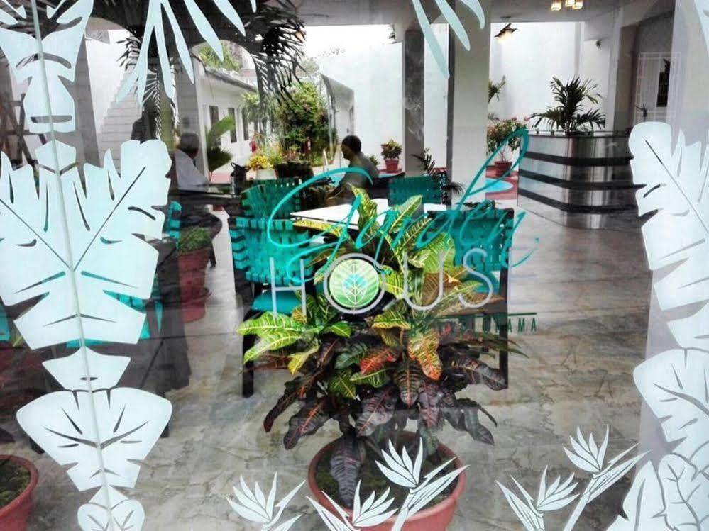 Hotel Jungle House Икитос Екстериор снимка