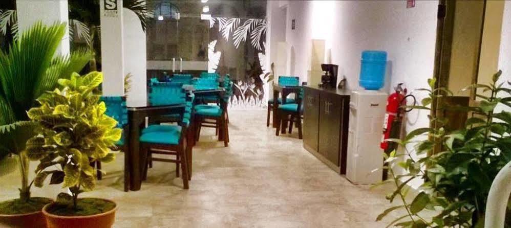 Hotel Jungle House Икитос Екстериор снимка
