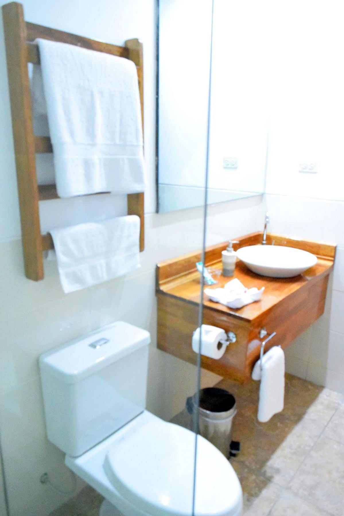 Hotel Jungle House Икитос Екстериор снимка